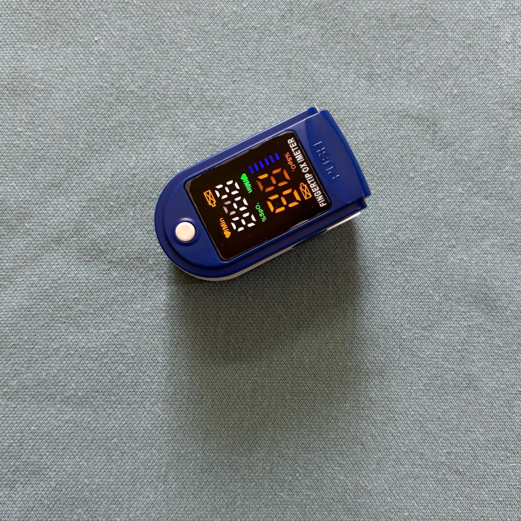 Fingertip Pulse Oximeter, SpO2 Monitor , Heart Rate Monitor