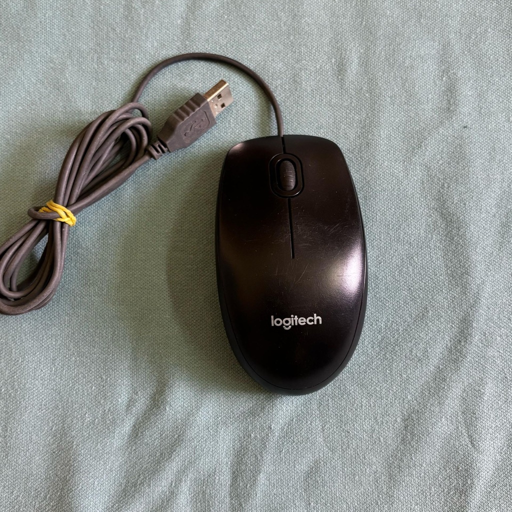 [YK0059] Logitech Wired Mouse